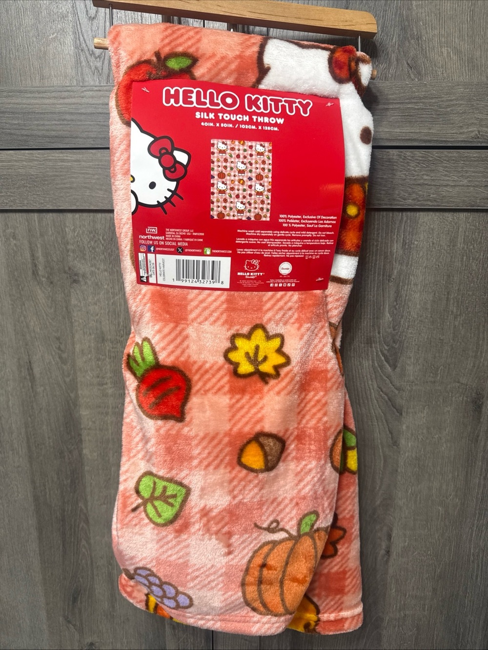 New Hello Kitty Celebrate Harvest Autumn Fall 40" x 50" Preschool Throw Blanket